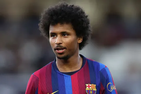 Karim Adeyemi comparte el ataque junto a Yamal y Raphinha en el debut del Barsa por LaLiga 2026/27.
